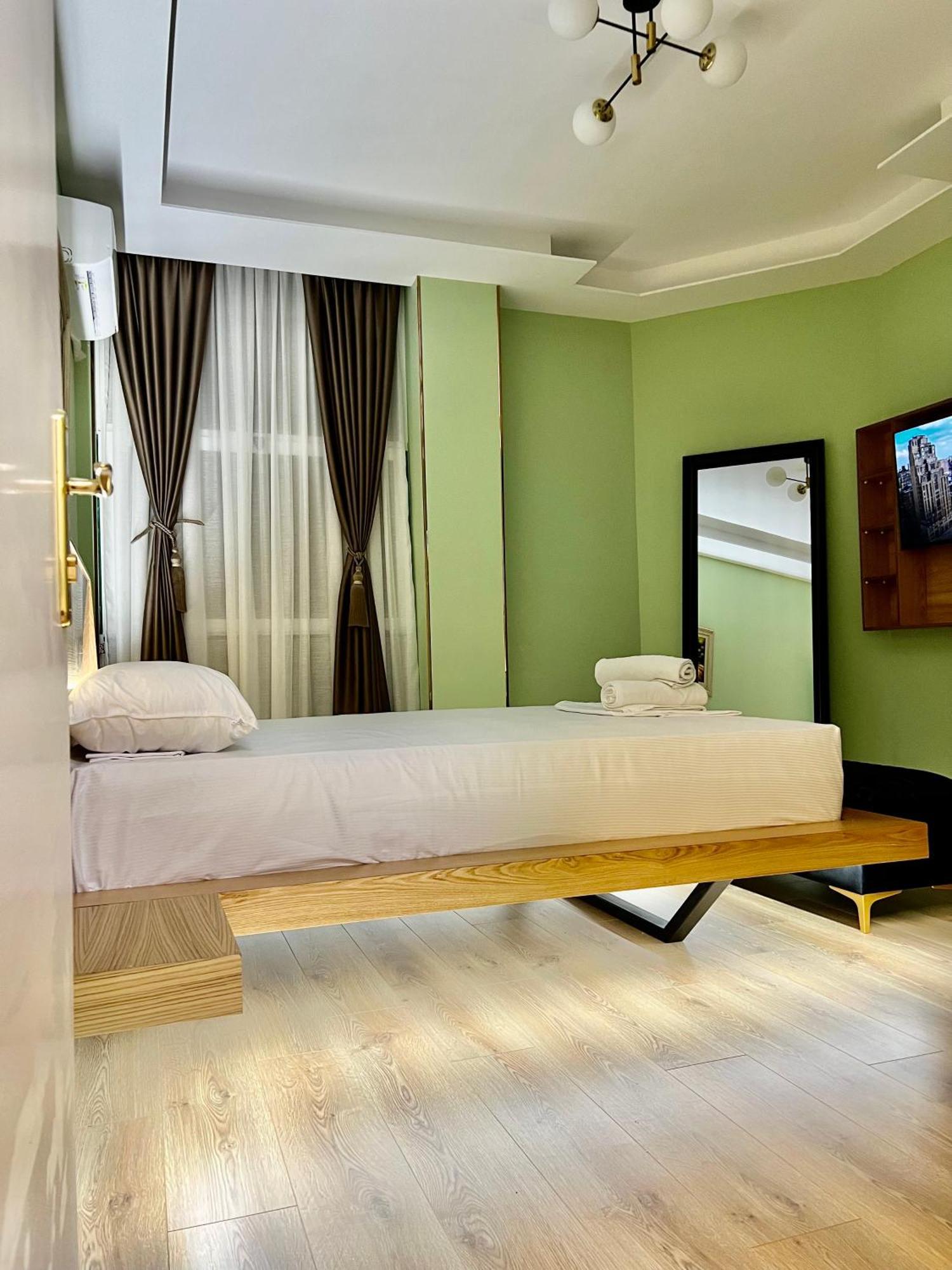 Spiranca Luxury Suites Tirana Extérieur photo