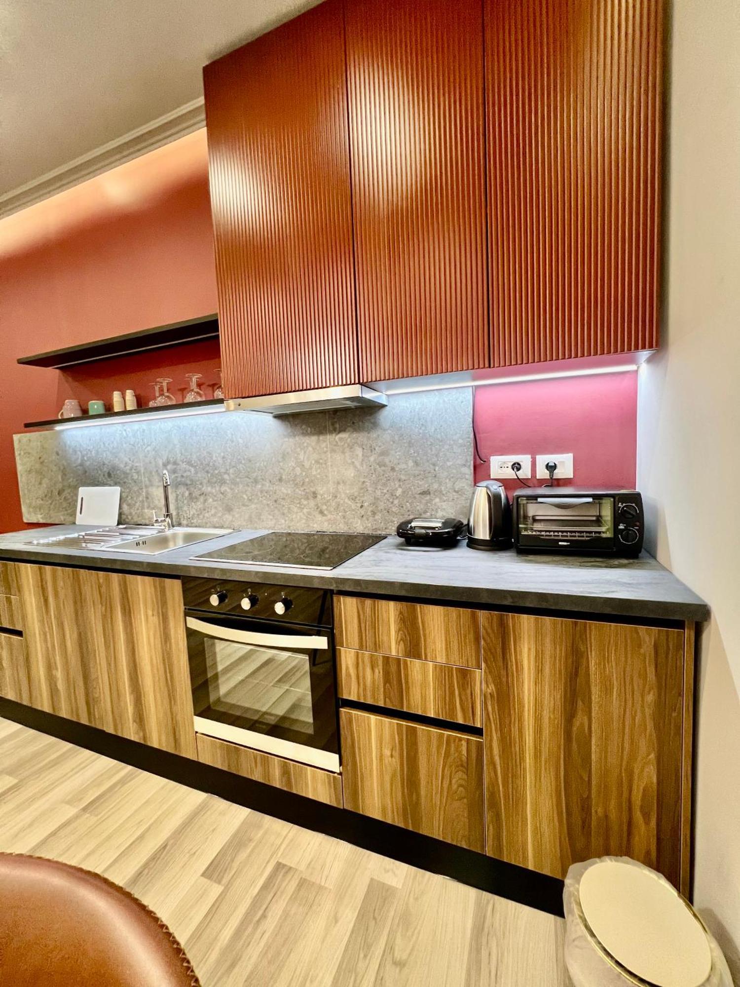 Spiranca Luxury Suites Tirana Extérieur photo