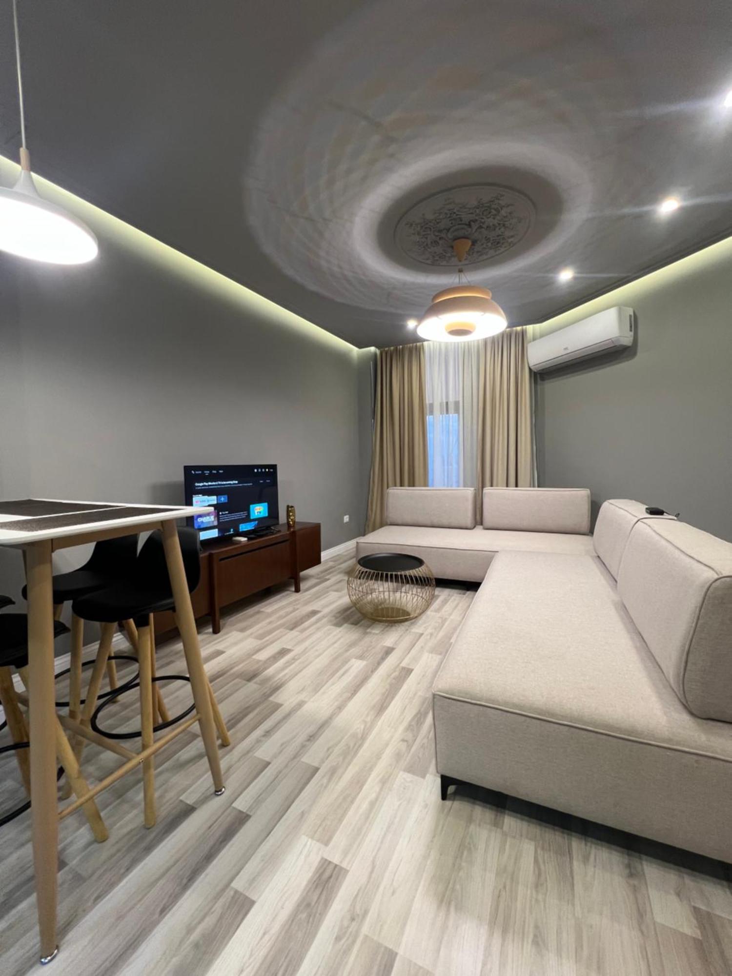 Spiranca Luxury Suites Tirana Chambre photo