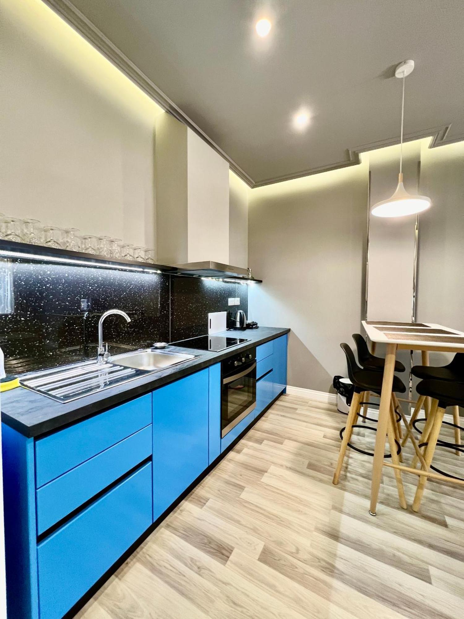 Spiranca Luxury Suites Tirana Chambre photo